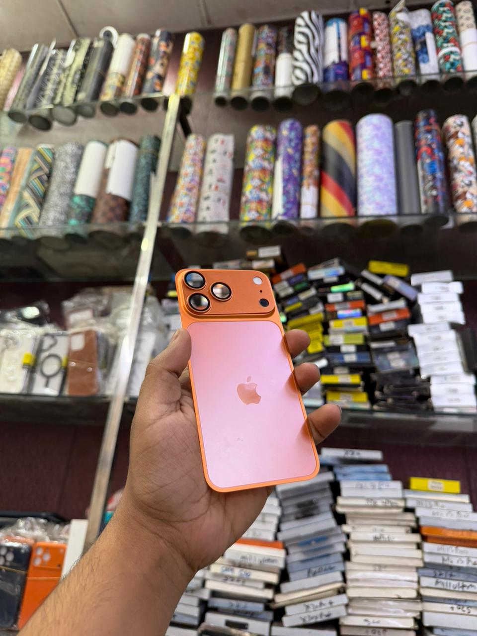 Premium Flash Hide Metal Sheet For 15pro,15pro max,16pro ,16pro max  → 17 Pro