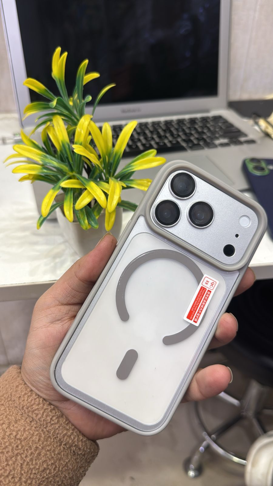 iPhone 17 Pro Clear MagSafe Case | Transparent Cover with Covered Sides